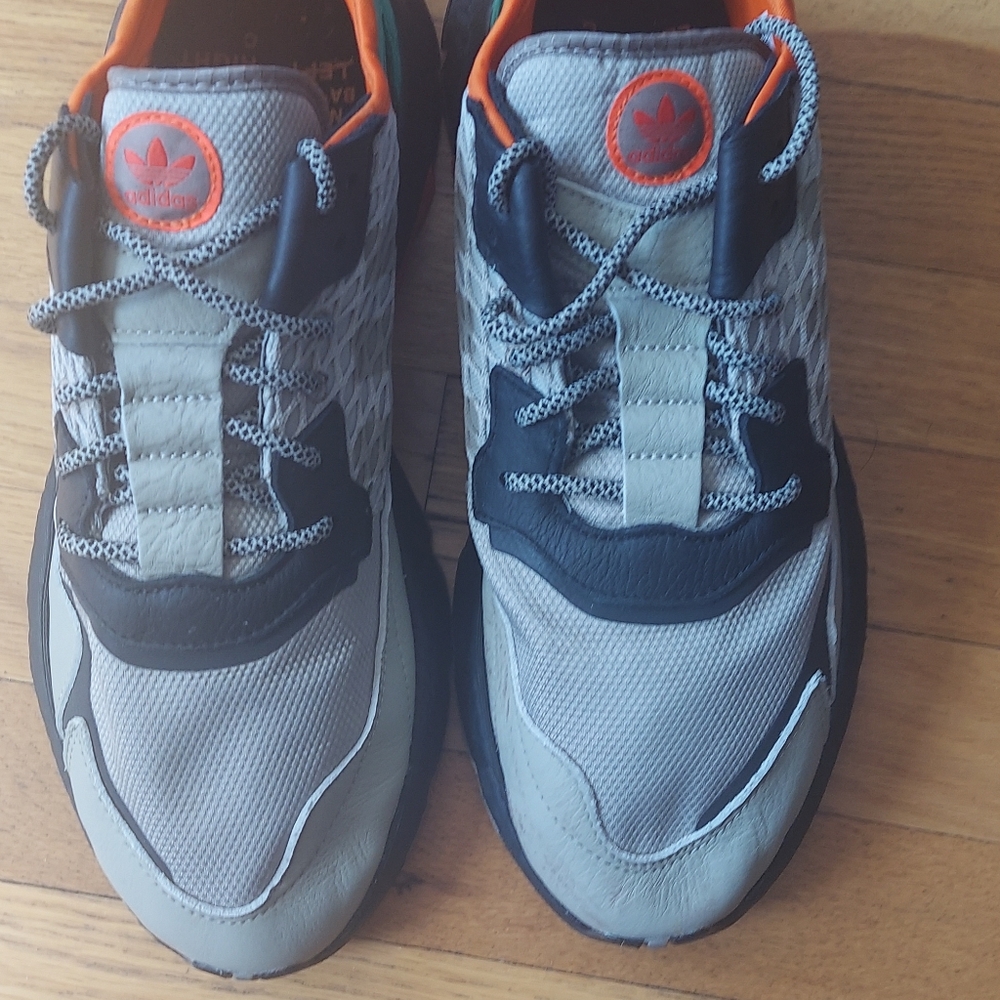 ADIDAS NITE JOGGER, MEN'S SIZE 12